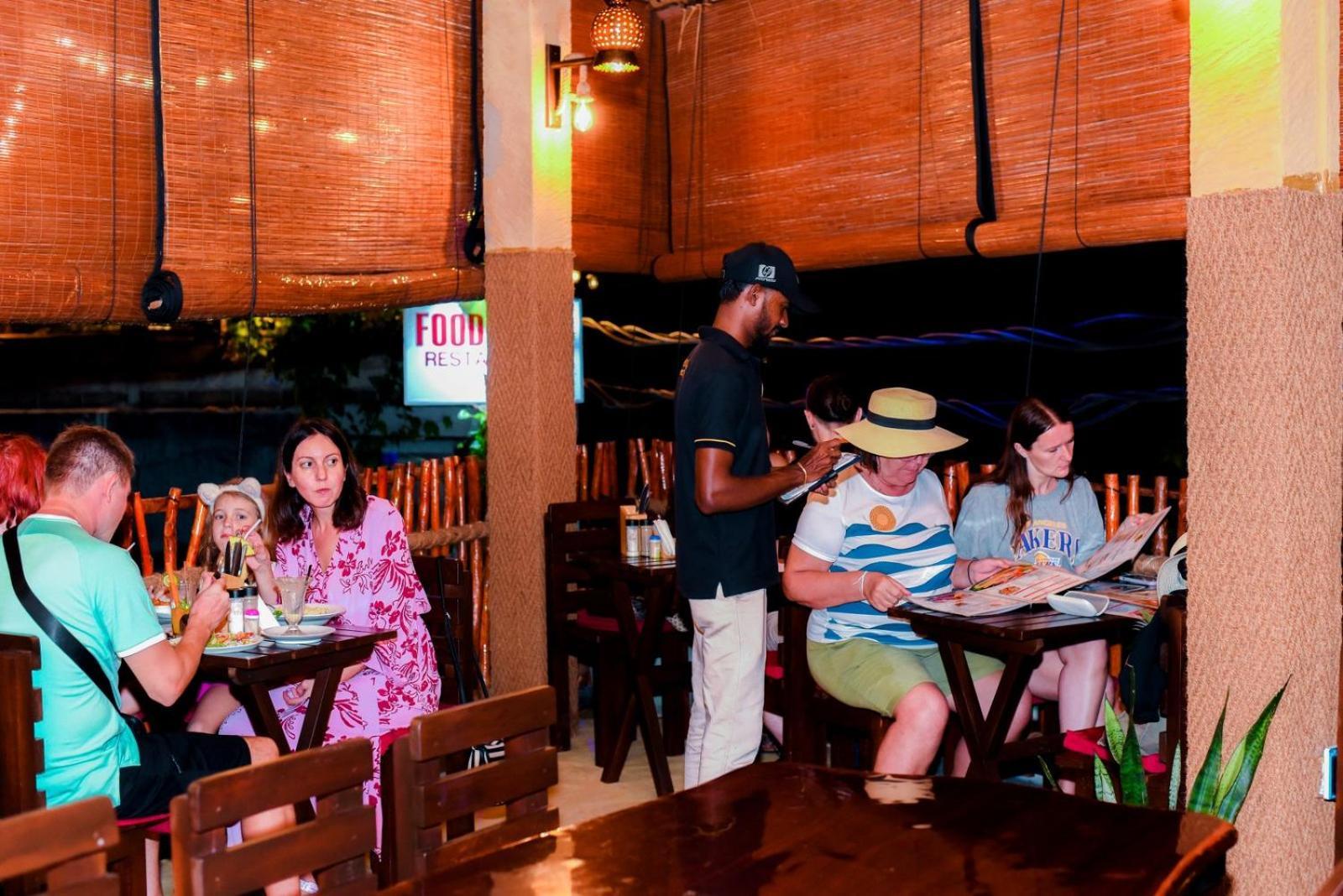 فندق Coconut Style Restaurant & Milinda Guest أونا واتونا المظهر الخارجي الصورة